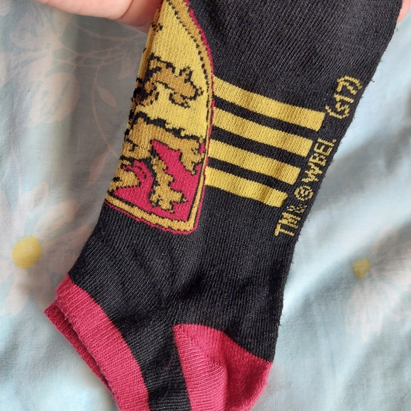 Gryfindor Ankle Socks - Picture 4 of 4